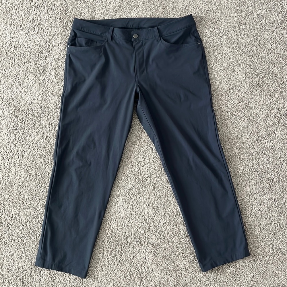 lululemon mens dress pant size 36 dark gray